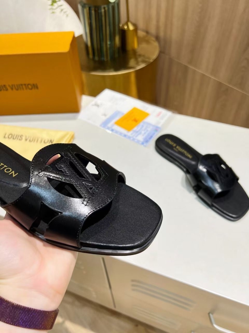 Louis Vuitton Slippers